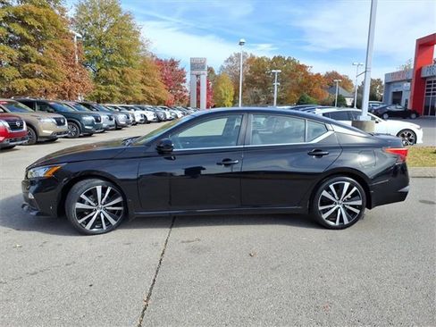 Used 2022 Nissan Altima 2.0 SR image 18