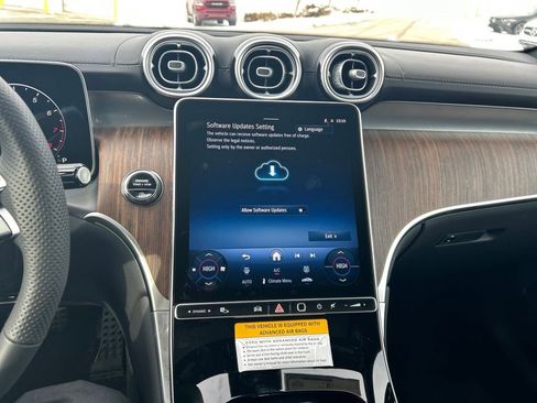 New 2026 Mercedes-Benz GLC 300 GLC 300 image 12