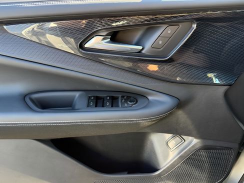 New 2026 Chevrolet Blazer EV LT image 15