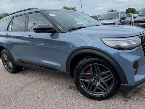 New 2026 Ford Explorer ST w/ Sun And Sound Package AWD/4WD image 8