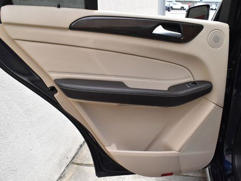 Used 2018 Mercedes-Benz GLE 350 image 23