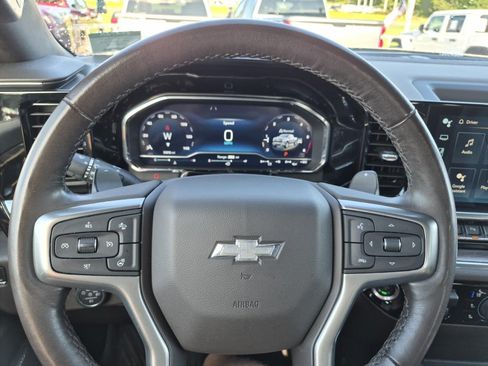 Certified 2023 Chevrolet Silverado 1500 LTZ AWD/4WD image 21