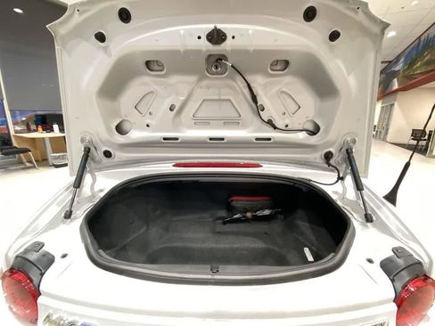 Used 2018 MAZDA MX-5 Miata Grand Touring w/ Appearance Package image 24