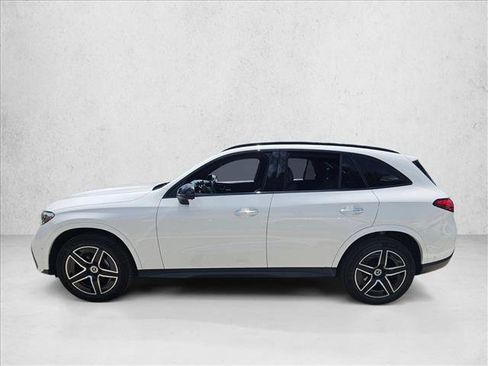 Certified 2026 Mercedes-Benz GLC 300 image 9