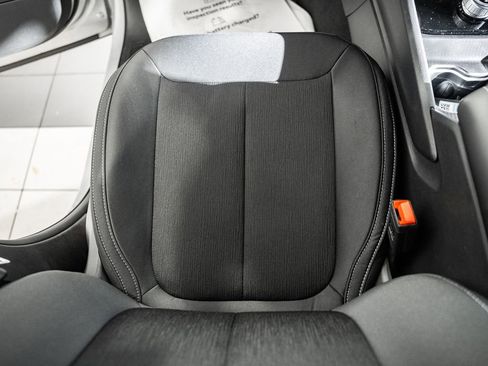 New 2025 Jeep Grand Cherokee Laredo X image 28