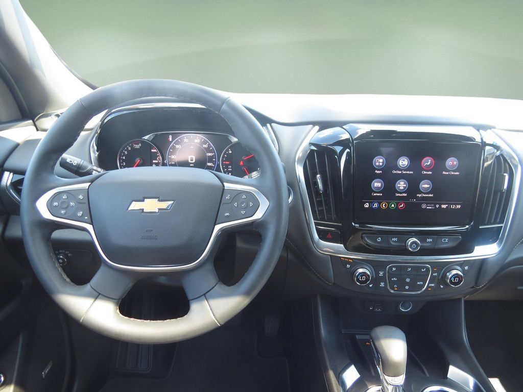 Certified 2023 Chevrolet Traverse Premier FWD image 36