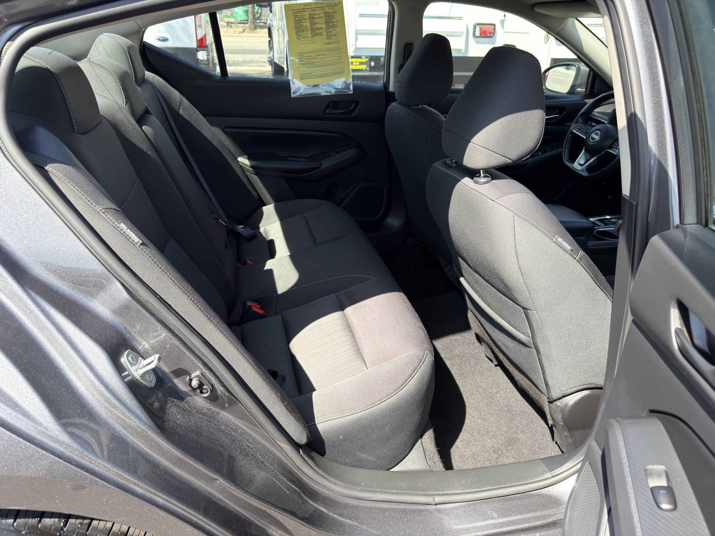 Used 2024 Nissan Altima 2.5 SV w/ SV Premium Package FWD image 12