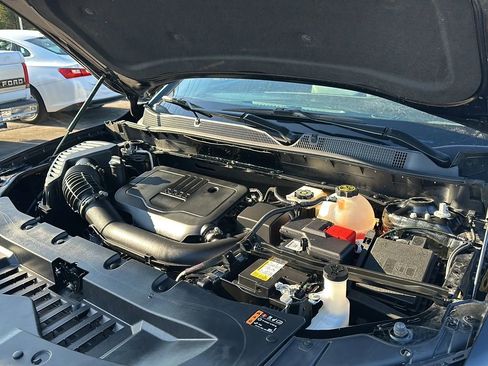 Used 2023 Chevrolet Blazer LT w/ Driver Confidence Package image 10