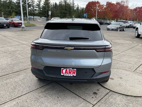 New 2026 Chevrolet Equinox EV LT image 7