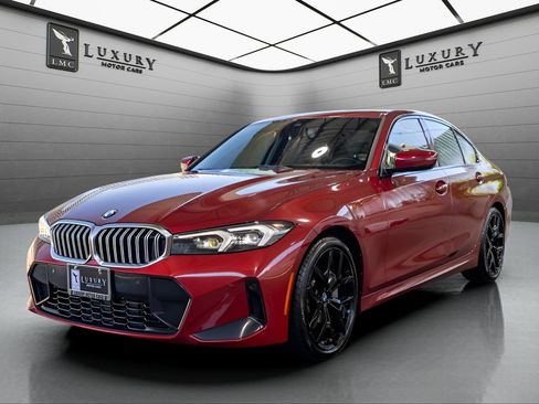 Used 2026 BMW 330i xDrive Sedan w/ M Sport Package AWD/4WD image 4