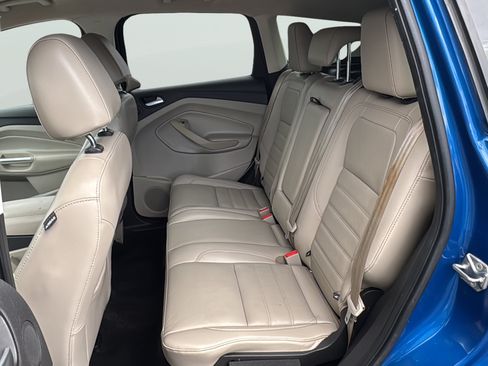 Used 2017 Ford Escape Titanium AWD/4WD image 32