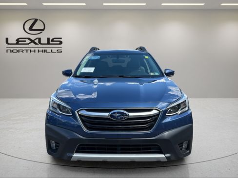 Used 2022 Subaru Outback Limited AWD/4WD image 2