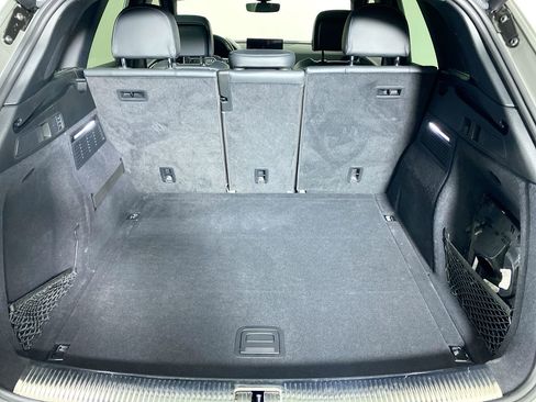 Used 2023 Audi SQ5 Premium Plus w/ Premium Plus Package image 35