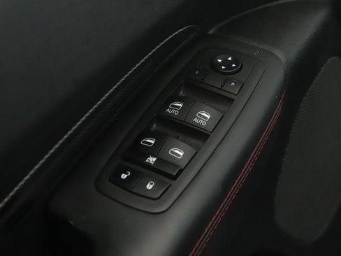 Used 2023 Dodge Durango GT AWD/4WD image 9