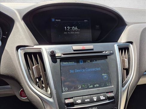 Used 2015 Acura TLX w/ Technology Package FWD image 13