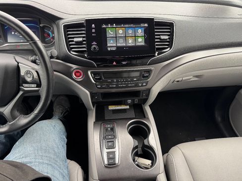 Used 2022 Honda Pilot Special Edition image 18