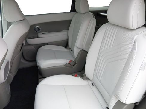 New 2026 Hyundai Palisade SEL FWD image 13