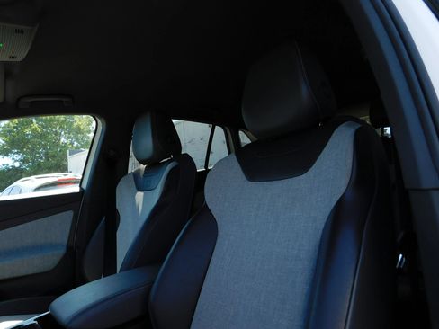 Used 2023 Volkswagen ID.4 Pro RWD image 18