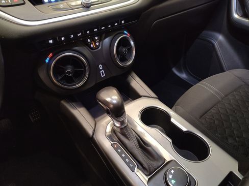Used 2020 Chevrolet Blazer LT image 18
