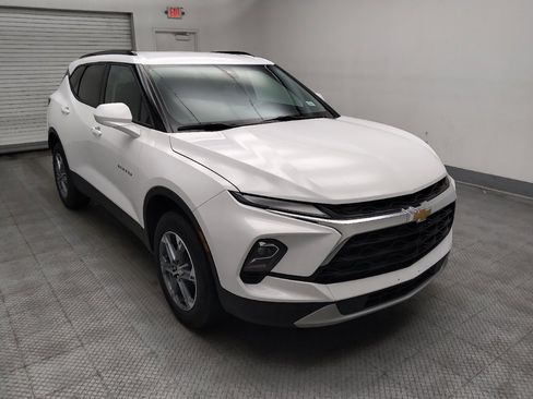 Used 2024 Chevrolet Blazer LT w/ Convenience Package FWD image 13