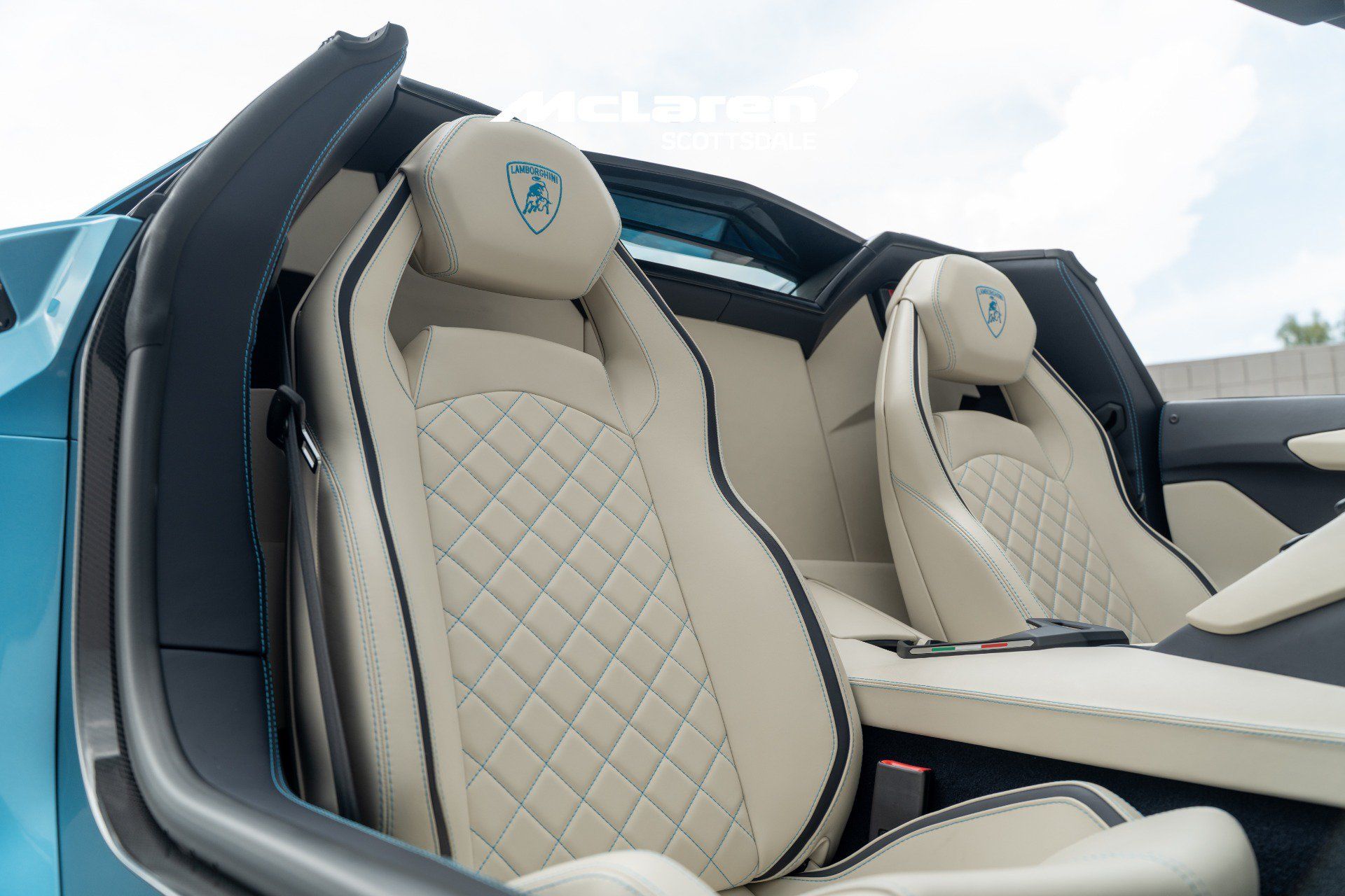 Used 2019 Lamborghini Aventador S AWD/4WD image 12