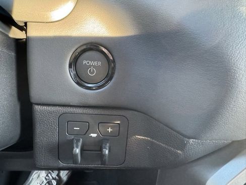 New 2026 Toyota Tundra Platinum image 32