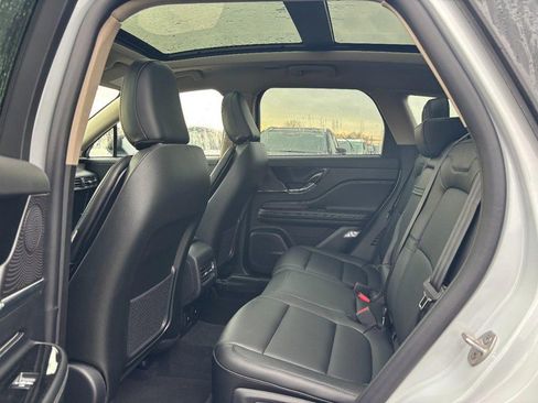 New 2026 Lincoln Corsair Premiere image 10