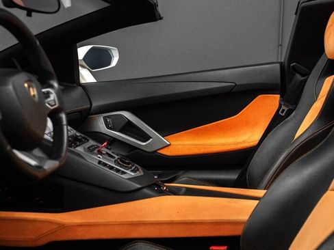 Used 2014 Lamborghini Aventador LP 700-4 AWD/4WD image 36