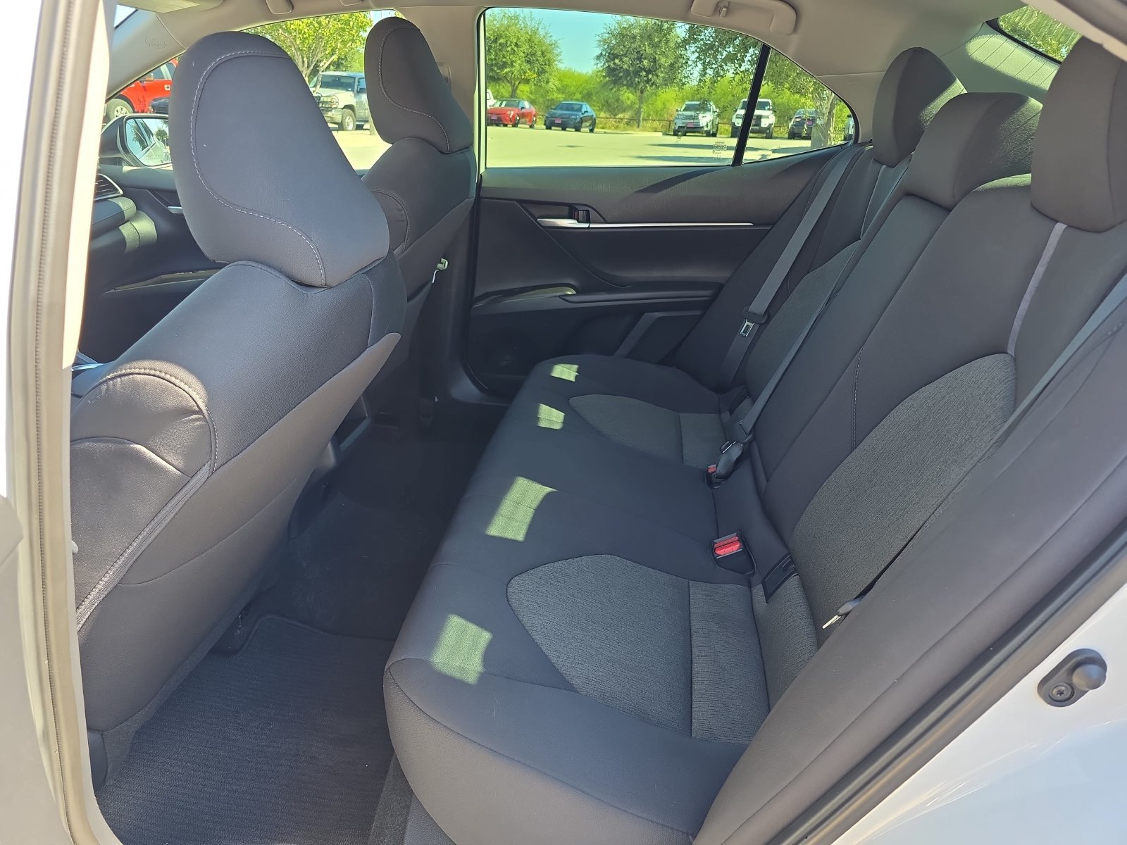 Used 2024 Toyota Camry LE w/ Convenience Package FWD image 11