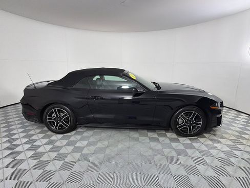 Used 2020 Ford Mustang Premium RWD image 13