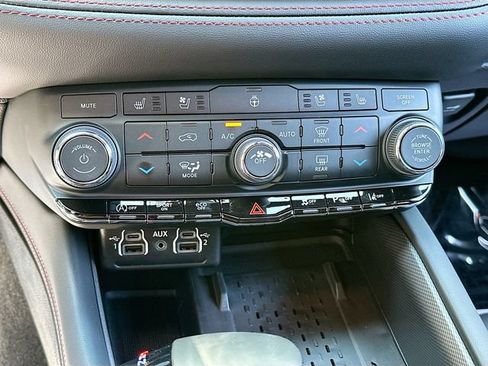 New 2026 Dodge Durango GT AWD/4WD image 17