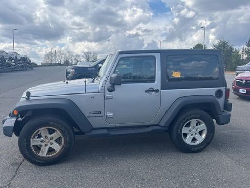 Used 2017 Jeep Wrangler Sport w/ Quick Order Package 24S image 4