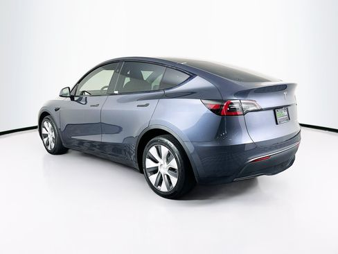 Used 2023 Tesla Model Y Long Range AWD/4WD image 5