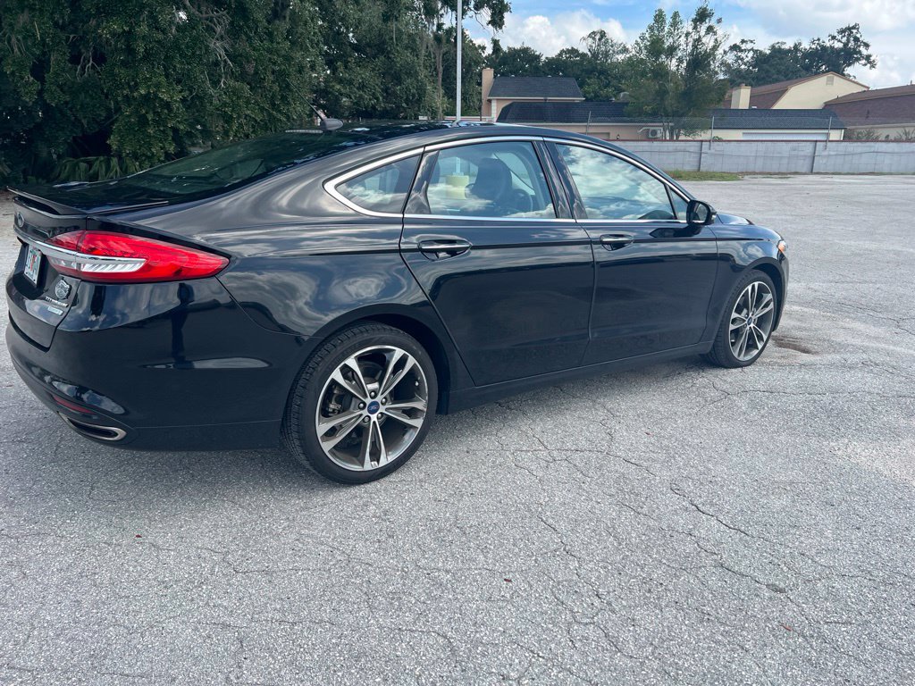 Used 2017 Ford Fusion Titanium FWD image 3