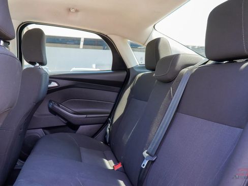 Used 2015 Ford Focus SE image 21