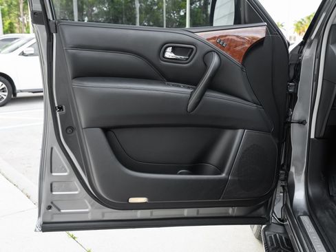 Certified 2019 INFINITI QX80 Luxe w/ All-Season Package RWD image 32