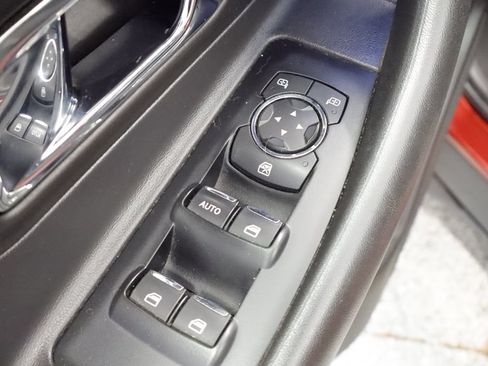 Used 2013 Ford Taurus SEL AWD/4WD image 22