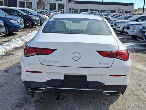 Used 2020 Mercedes-Benz CLA 250 4MATIC image 5