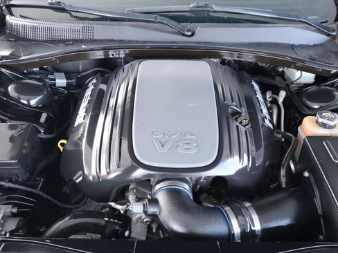 Used 2020 Chrysler 300 S RWD image 40