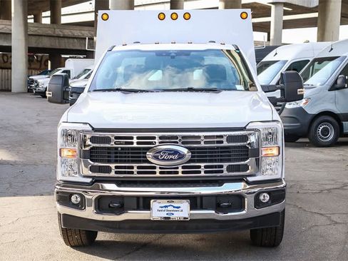 New 2026 Ford F350 XL w/ XL Chrome Package image 2