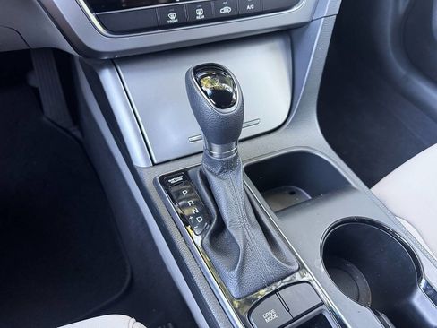 Used 2017 Hyundai Sonata SE image 14