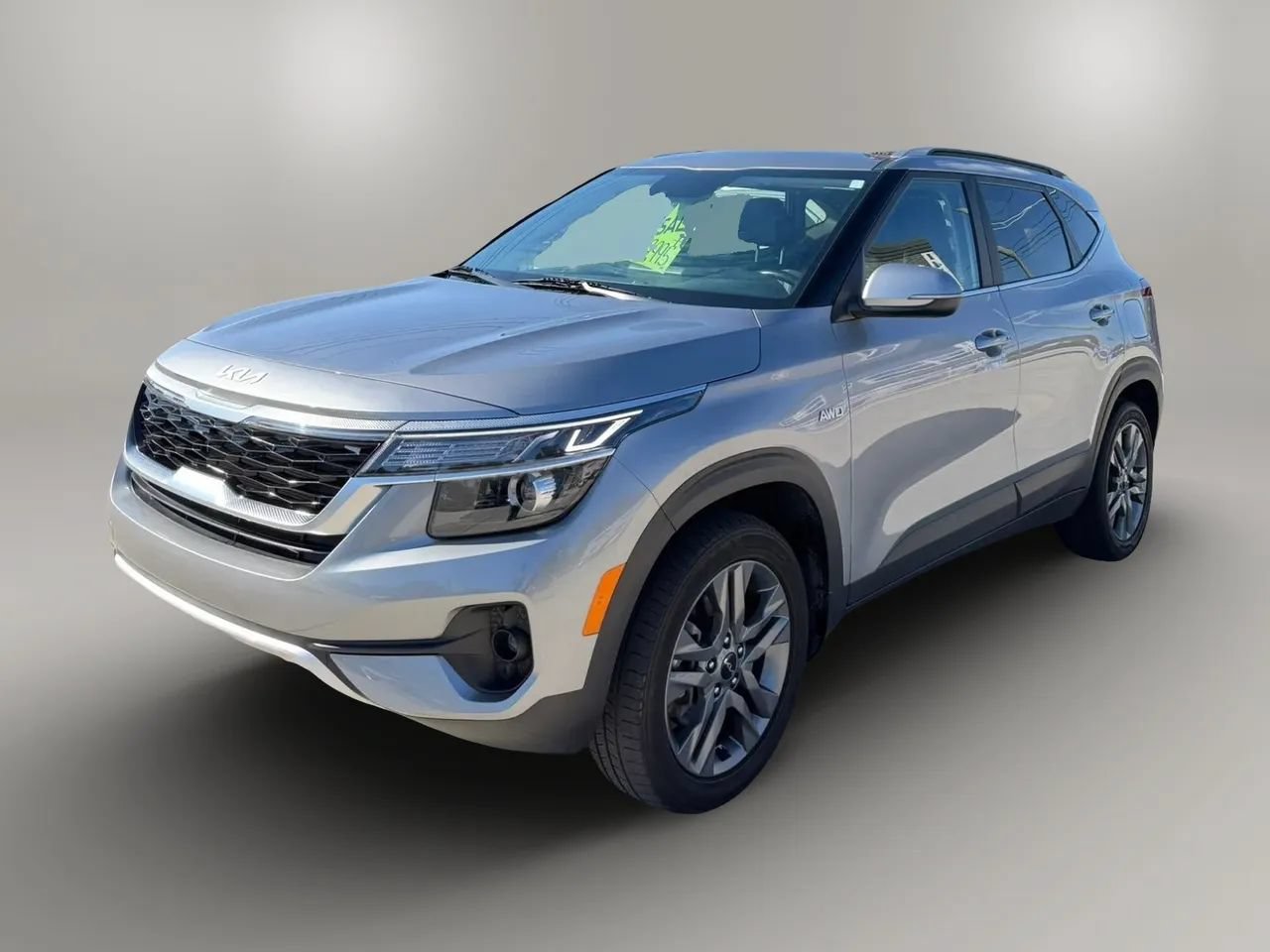 Used 2023 Kia Seltos S w/ Navigation Package AWD/4WD image 1