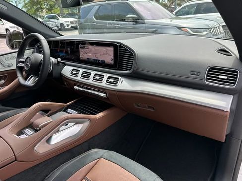 New 2025 Mercedes-Benz GLE 53 AMG 4MATIC image 46