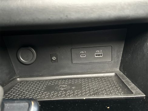 Used 2023 Nissan Pathfinder Platinum image 26