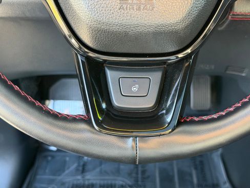 Used 2025 Honda Pilot Black Edition image 20
