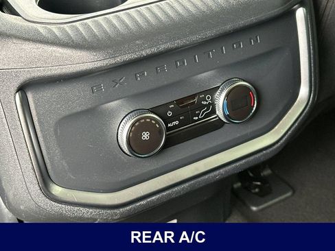 Used 2025 Ford Expedition Max Active RWD image 16