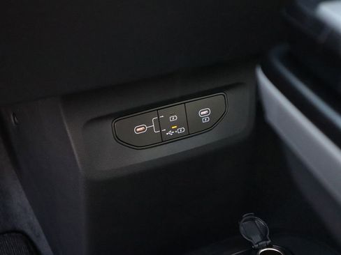 New 2025 Kia EV6 Light RWD image 34