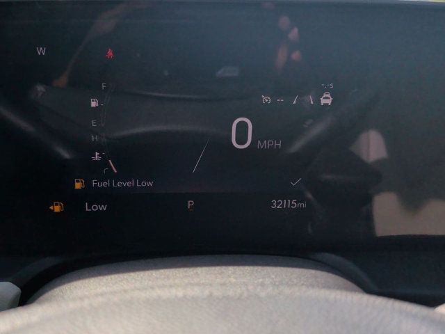 Used 2025 Buick Encore GX Avenir w/ Avenir Convenience Package FWD image 19