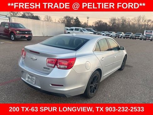 Used 2014 Chevrolet Malibu LT w/ Power Convenience Package image 16