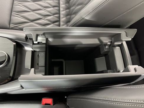 New 2026 Nissan Rogue Platinum image 28